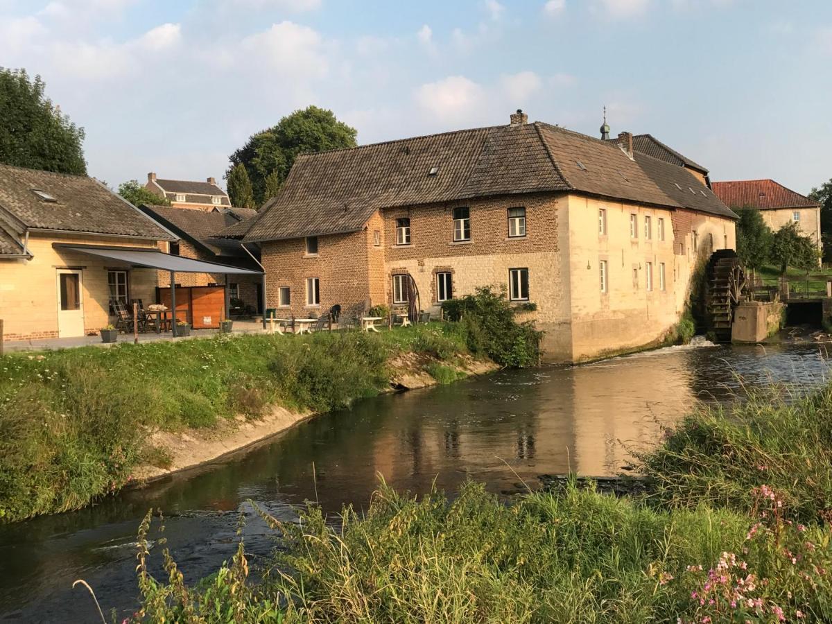 Aan De Watermolen Vakantiewoningen Wijlre Eksteriør bilde